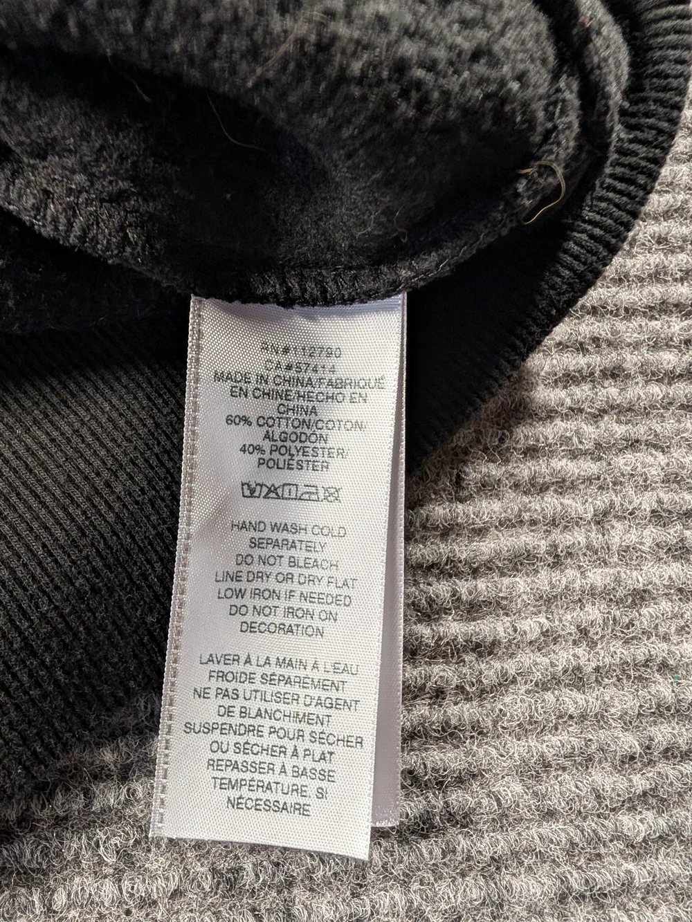 True Religion Embossed Arch Crewneck Sweatshirt Black Red Men's XL